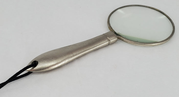 Magnifier Necklace