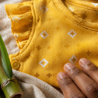 Mimi Baby Jhabla | Cross & Diamond | Geo Play | Bamboo-Cotton, Tagless, 3× Softer | 0-9M