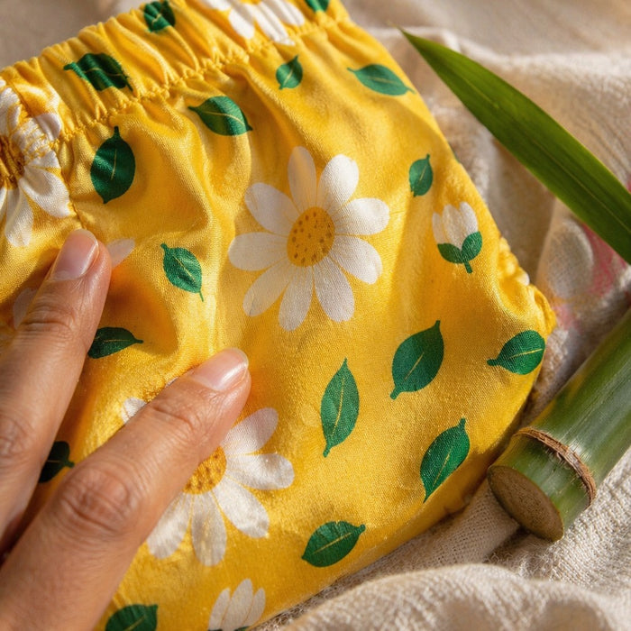 Mimi Kids Brief (6-12Y) | Daisy Chain | Blossom | Bamboo-Cotton, Tagless, Antibacterial | 6-12Y