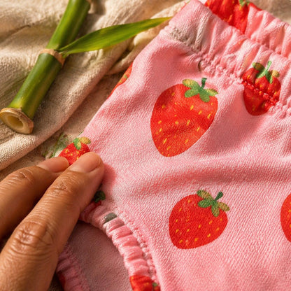 Mimi Kids Brief (6-12Y) | Strawberry Patch | Blossom | Bamboo-Cotton, Tagless, Antibacterial | 6-12Y