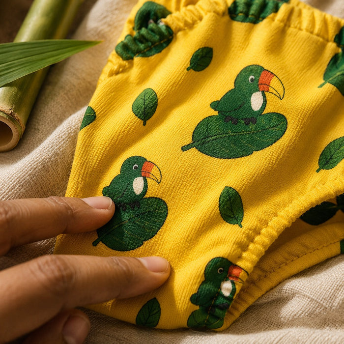 Mimi Kids Brief (6-12Y) | Toucan & Leaf | Tropicale | Bamboo-Cotton, Tagless, Antibacterial | 6-12Y