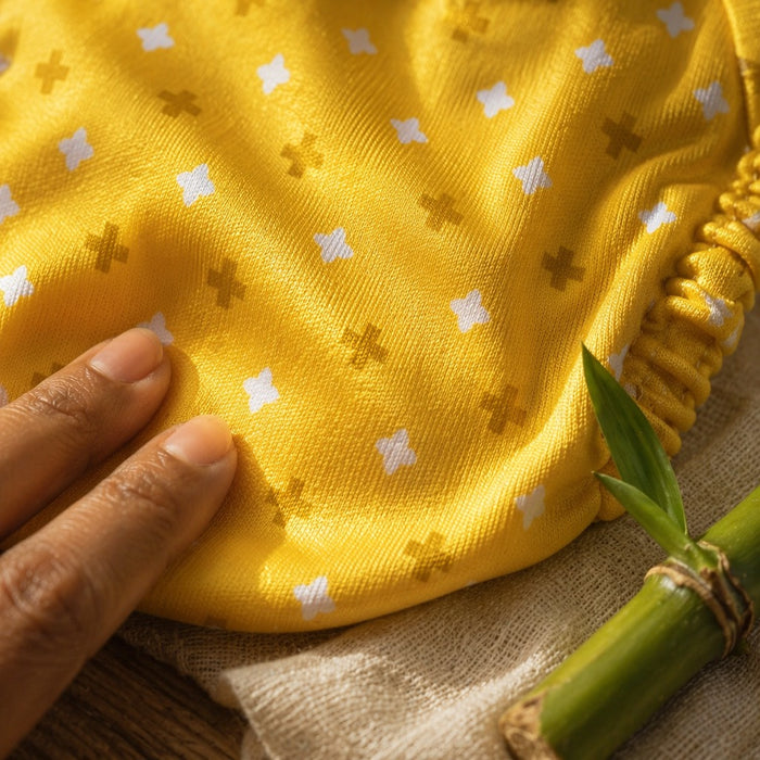 Mimi Langot | Cross & Diamond | Geo Play | Bamboo-Cotton DryFeel, Cloth Nappy | 0-6M