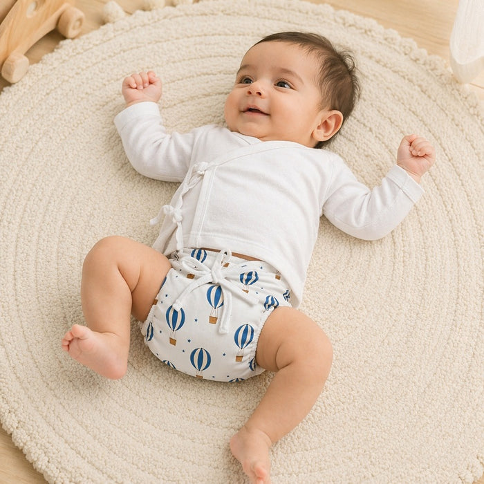 Mimi Langot | Hot Air Balloon | Little Voyager | Bamboo-Cotton DryFeel, Cloth Nappy | 0-6M