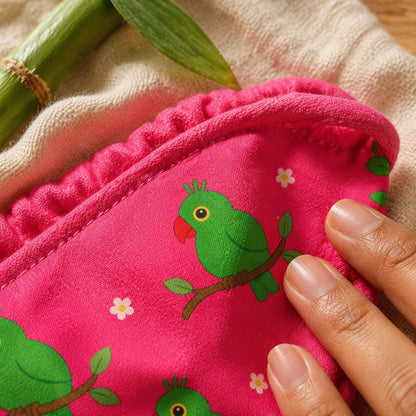 Mimi Langot | Parrot on Branch | Tropicale | Bamboo-Cotton DryFeel, Cloth Nappy | 0-6M