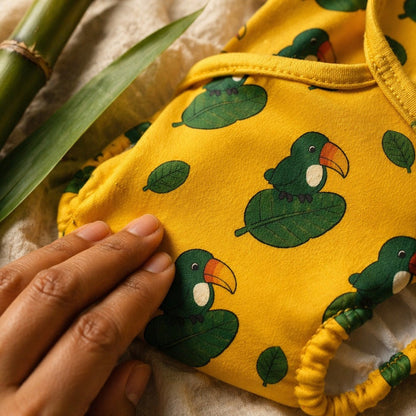 Mimi Langot | Toucan & Leaf | Tropicale | Bamboo-Cotton DryFeel, Cloth Nappy | 0-6M