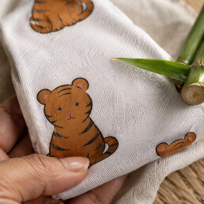 Mimi Muslin Wipes | Tiger Cub | Safari Tales | 100% Muslin Cotton, Reusable | Pack of 6