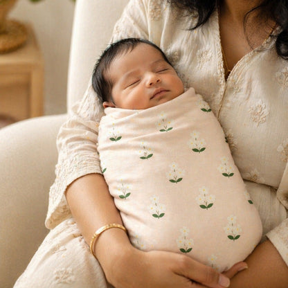 Mimi Swaddle Wrap | Jasmine Bunch | Tropicale | Bamboo-Muslin, 3× Softer, 120×120cm | 0-6M