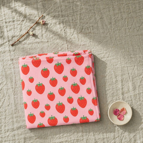 Mimi Swaddle Wrap | Strawberry Patch | Blossom | Bamboo-Muslin, 3× Softer, 120×120cm | 0-6M