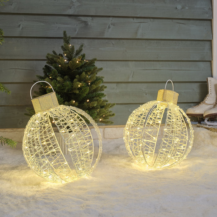 Set of 2 Light Up Christmas Baubles